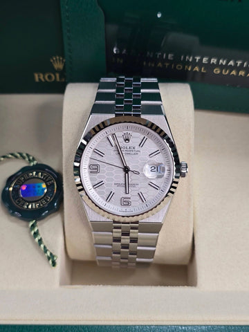 Rolex Land-Dweller 40 White Honeycomb Dial on Flat Jubilee 127334 Complete 2026