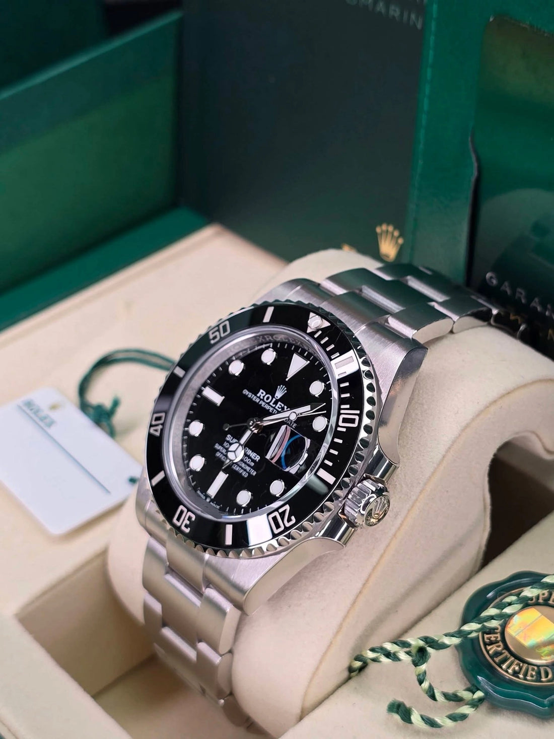 Rolex Submariner Date Black Dial on Oyster 126610LN Complete 2026