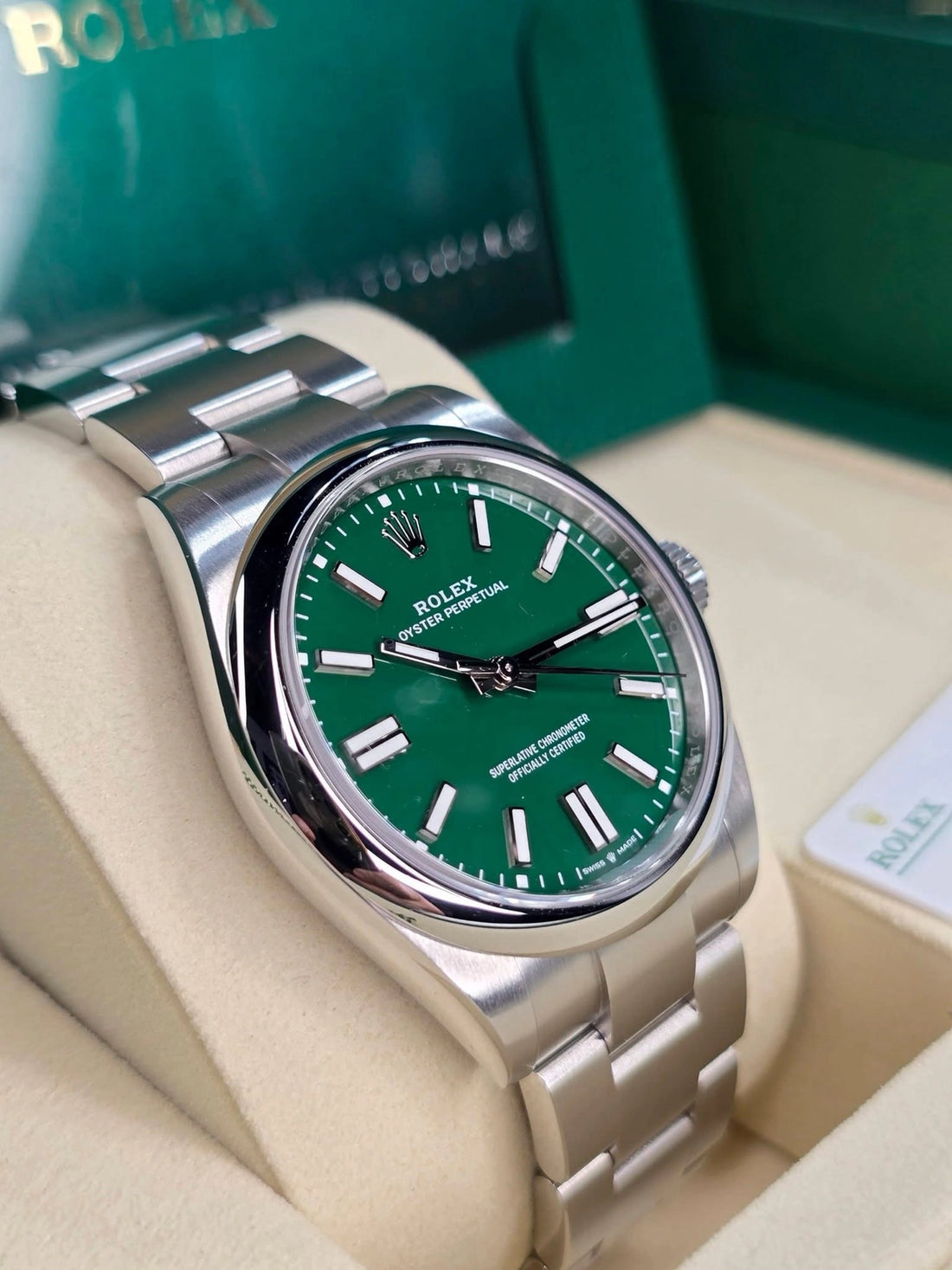 Rolex Oyster Perpetual 41 Green Dial on Oyster 134300 Complete 2025