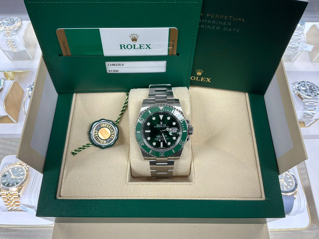 Rolex Submariner Hulk Green Dial on Oyster 116610LV Complete 2018