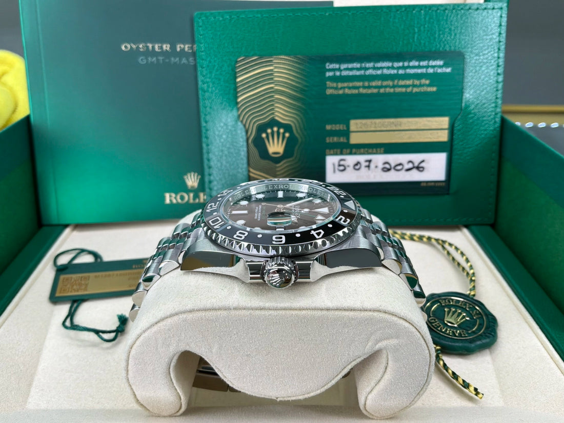 Rolex GMT-Master II Bruce Wayne Black Dial on Jubilee 126710GRNR Complete 2026