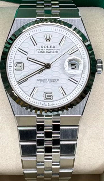 Rolex Land-Dweller 40 White Honeycomb Dial on Flat Jubilee 127334 Complete 2026