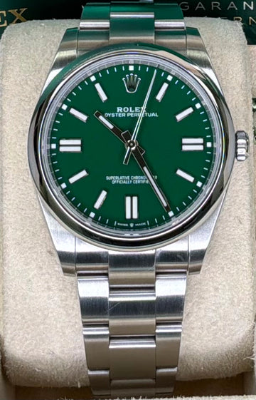 Rolex Oyster Perpetual 41 Green Index Dial on Oyster 124300 Complete 2022