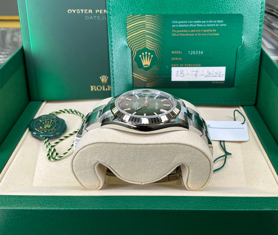 Rolex Datejust 41 Green Ombré Dial on Oyster 126334 Complete 2026